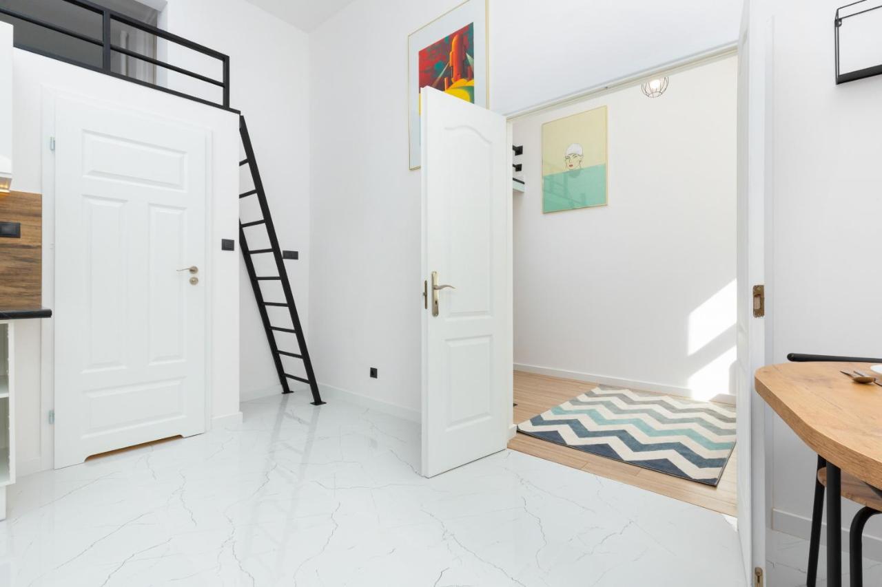 Apartment Aleje Jerozolimskie 85 By Noclegi Renters Warsaw Ngoại thất bức ảnh