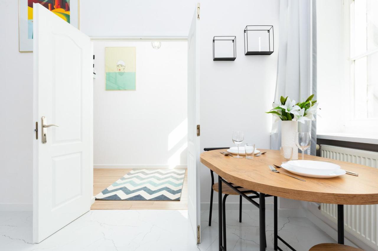 Apartment Aleje Jerozolimskie 85 By Noclegi Renters Warsaw Ngoại thất bức ảnh